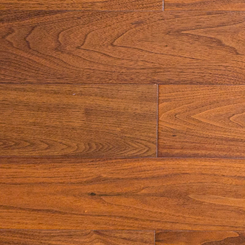 Parquet en bois massif de ton naturel noyer noir