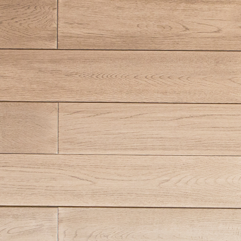 Parquet en bois massif mat en chêne gris clair vernissé